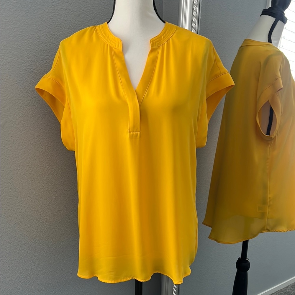 CYNTHIA STEFFE Mustard Yellow Cap Sleeve Top - Womens M medium